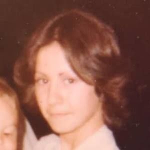 Meet your Posher, Lorena